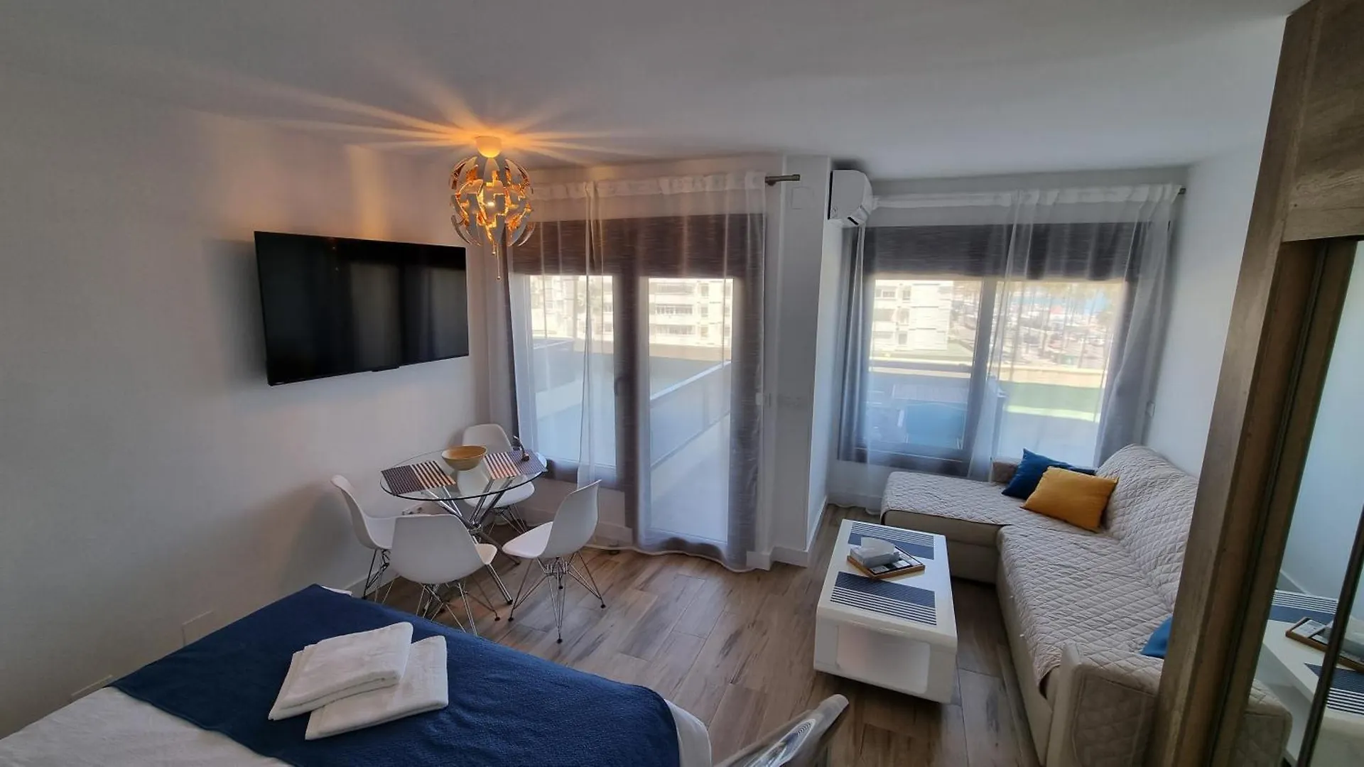 شقة Blue Aloha Sea View بينالماذينا