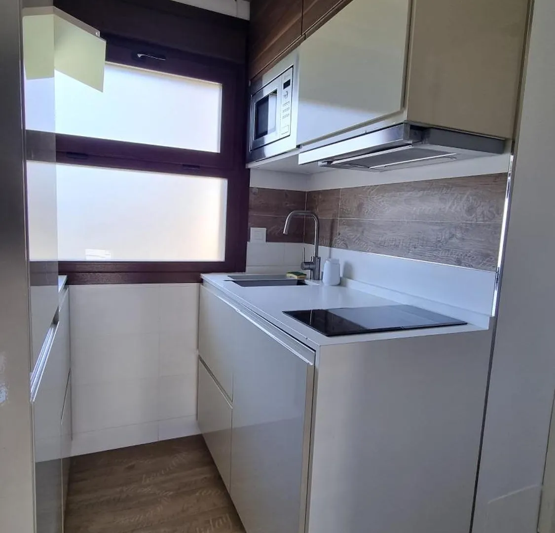 شقة Blue Aloha Sea View بينالماذينا