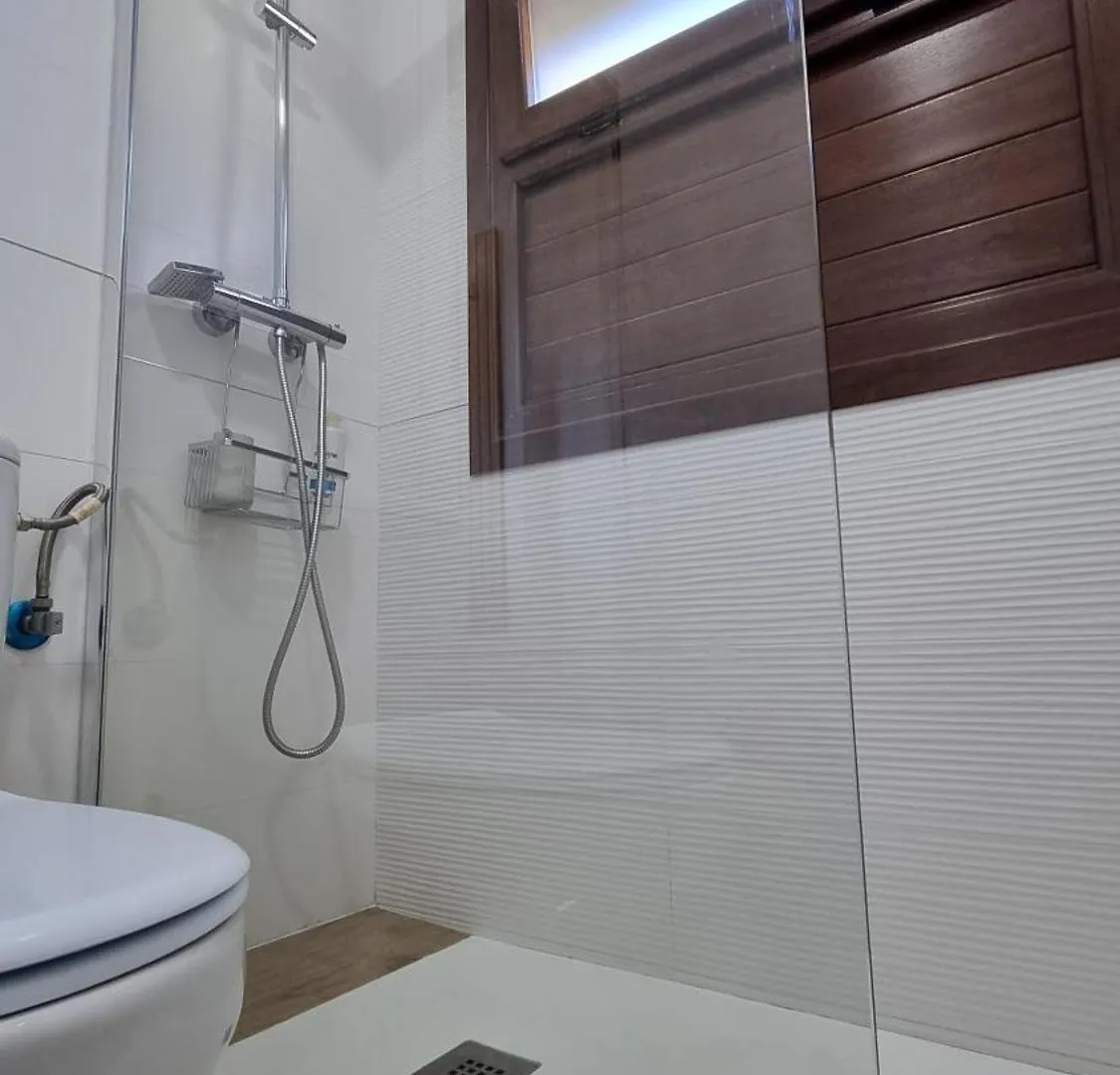 شقة Blue Aloha Sea View بينالماذينا