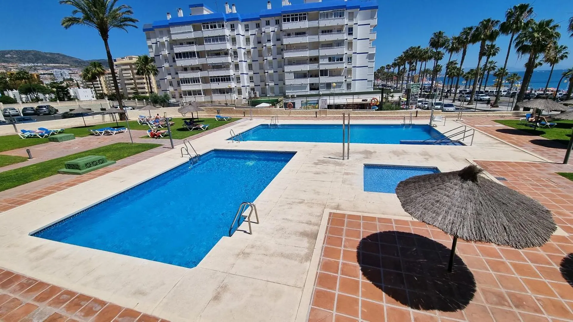شقة Blue Aloha Sea View بينالماذينا